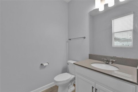 Townhouse in Winter Garden, Florida 3 bedrooms, 141.03 sq.m. № 2203409 - photo 8