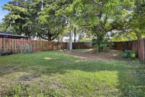 Casa en alquiler en Sunrise, Florida, 3 dormitorios, 135.64 m2 № 1875717 - foto 9