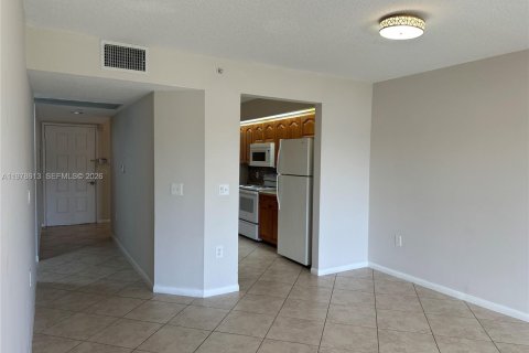 Copropriété à louer à Pembroke Pines, Floride: 2 chambres, 105.63 m2 № 2046401 - photo 29