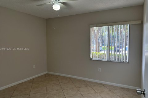 Copropriété à louer à Pembroke Pines, Floride: 2 chambres, 105.63 m2 № 2046401 - photo 30