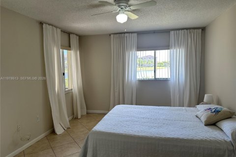 Copropriété à louer à Pembroke Pines, Floride: 2 chambres, 105.63 m2 № 2046401 - photo 26