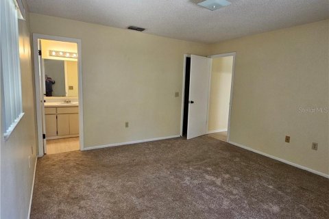 House in Homosassa, Florida 3 bedrooms, 121.24 sq.m. № 1744739 - photo 18
