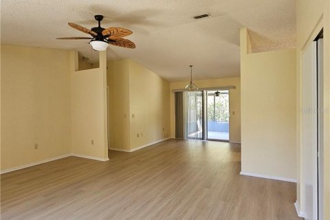 House in Homosassa, Florida 3 bedrooms, 121.24 sq.m. № 1744739 - photo 2