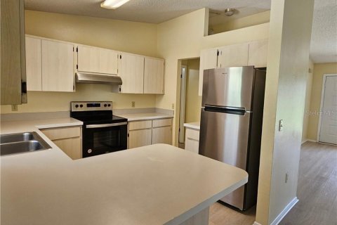 House in Homosassa, Florida 3 bedrooms, 121.24 sq.m. № 1744739 - photo 10