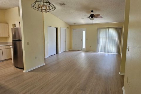 House in Homosassa, Florida 3 bedrooms, 121.24 sq.m. № 1744739 - photo 4