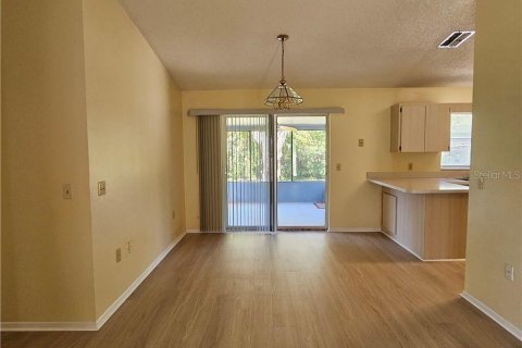 House in Homosassa, Florida 3 bedrooms, 121.24 sq.m. № 1744739 - photo 8