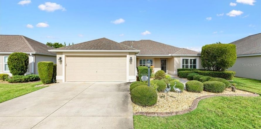 Villa ou maison à The Villages, Floride 3 chambres, 144.83 m2 № 2205873