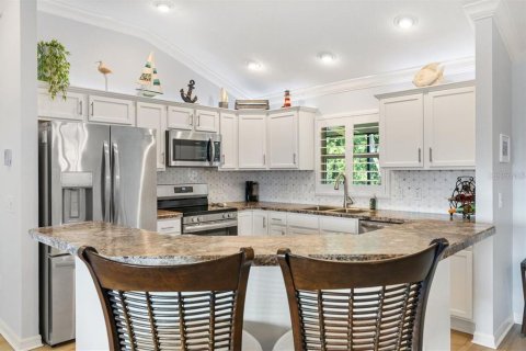 Villa ou maison à louer à The Villages, Floride: 3 chambres, 144.83 m2 № 2205873 - photo 6