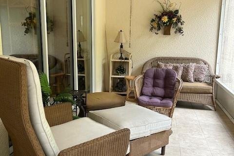 House in Clermont, Florida 2 bedrooms, 141.95 sq.m. № 2259075 - photo 13