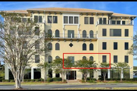 Commercial property in Destin, Florida № 559018 - photo 1