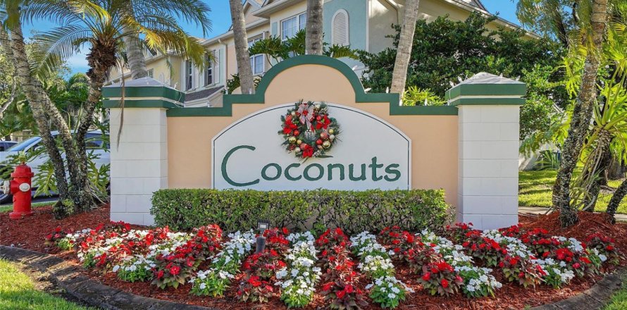 Townhouse in Weston, Florida 2 bedrooms, 103.12 sq.m. № 2400022