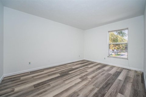 Copropriété à vendre à Clearwater, Floride: 2 chambres, 75.53 m2 № 1681835 - photo 11