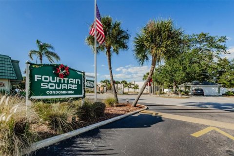 Copropriété à vendre à Clearwater, Floride: 2 chambres, 75.53 m2 № 1681835 - photo 2