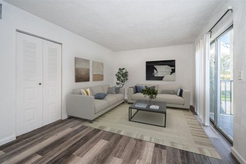 Copropriété à vendre à Clearwater, Floride: 2 chambres, 75.53 m2 № 1681835 - photo 5