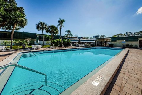Copropriété à vendre à Clearwater, Floride: 2 chambres, 75.53 m2 № 1681835 - photo 18