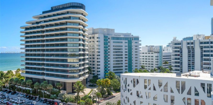 Condo à Miami Beach, Floride, 3 chambres  № 1966326