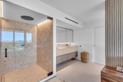 Copropriété à louer à Miami Beach, Floride: 3 chambres, 213.68 m2 № 1966326 - photo 28