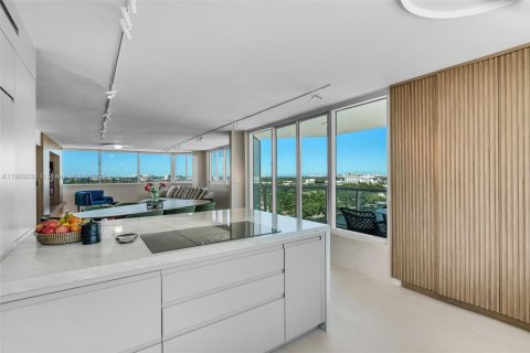 Copropriété à louer à Miami Beach, Floride: 3 chambres, 213.68 m2 № 1966326 - photo 21
