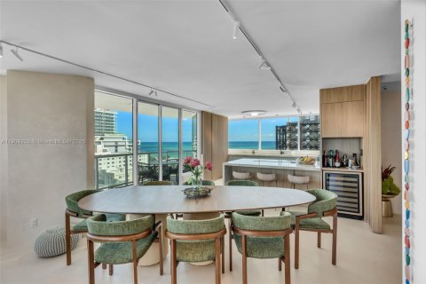 Copropriété à louer à Miami Beach, Floride: 3 chambres, 213.68 m2 № 1966326 - photo 16