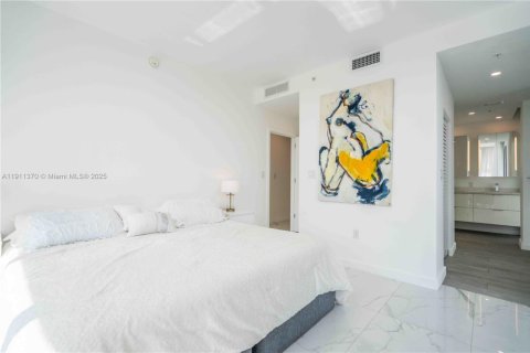 Снять в аренду квартиру в Майами-Бич, Флорида 2 спальни, 90.49м2, № 1967282 - фото 13