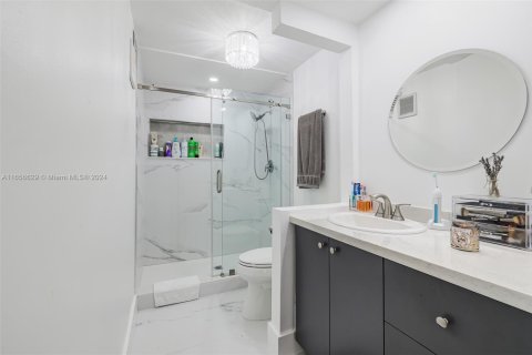 Townhouse in Pembroke Pines, Florida 3 bedrooms, 155.33 sq.m. № 1868201 - photo 22