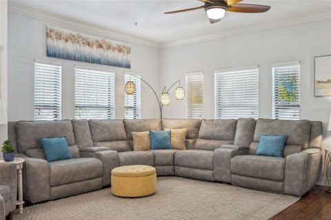 Touwnhouse à vendre à Lake Mary, Floride: 4 chambres, 198.07 m2 № 2419695 - photo 14