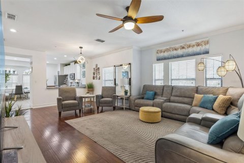 Touwnhouse à vendre à Lake Mary, Floride: 4 chambres, 198.07 m2 № 2419695 - photo 15