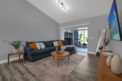 Adosado en venta en Kissimmee, Florida, 2 dormitorios, 88.44 m2 № 2209631 - foto 6