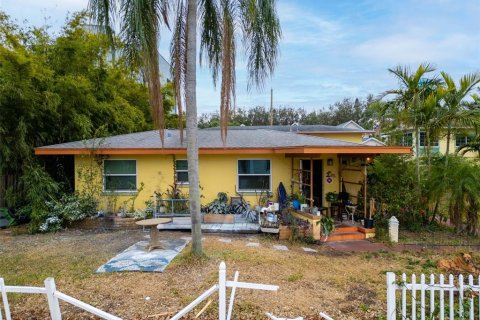 Commercial property in Saint Petersburg, Florida 276.48 sq.m. № 1732977 - photo 25