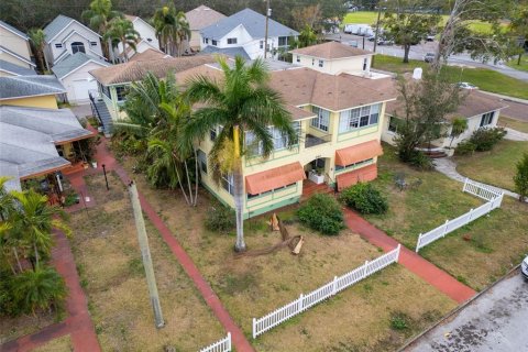 Commercial property in Saint Petersburg, Florida 276.48 sq.m. № 1732977 - photo 18