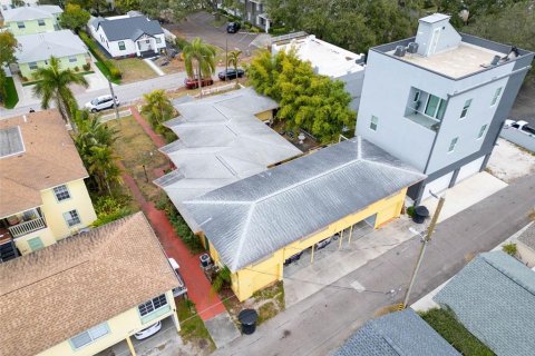 Commercial property in Saint Petersburg, Florida 276.48 sq.m. № 1732977 - photo 22