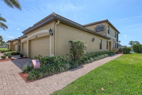 Condominio en alquiler en Bradenton, Florida, 3 dormitorios, 165.92 m2 № 1148680 - foto 3