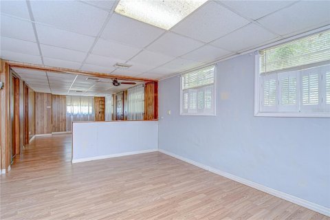 House in Zephyrhills, Florida 2 bedrooms, 85.47 sq.m. № 1760454 - photo 7