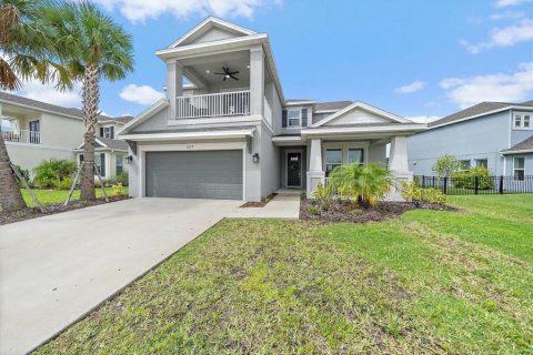 House in Palmetto, Florida 5 bedrooms, 317.17 sq.m. № 2396392 - photo 2