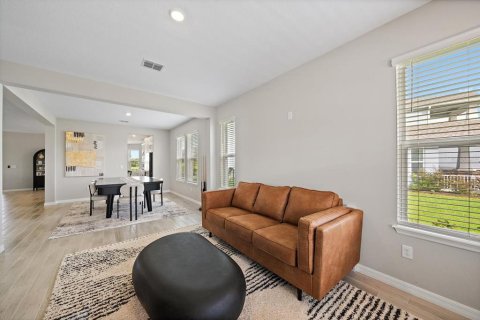 House in Palmetto, Florida 5 bedrooms, 317.17 sq.m. № 2396392 - photo 7