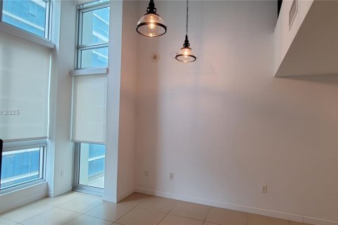 Купить кондоминиум в Майами, Флорида 1 спальня, 57.97м2, № 1929878 - фото 4