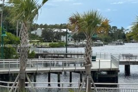 Condo in Port St. Lucie, Florida, 2 bedrooms  № 1809724 - photo 23