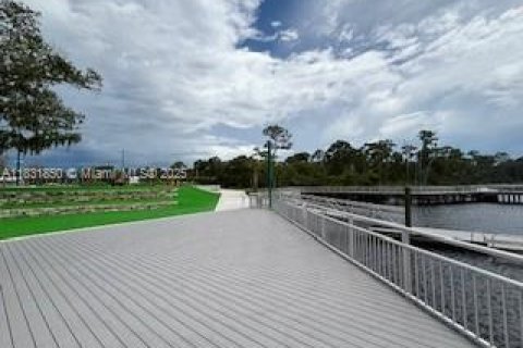 Condo in Port St. Lucie, Florida, 2 bedrooms  № 1809724 - photo 24