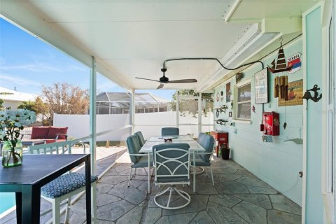 House in Port Charlotte, Florida 2 bedrooms, 145.67 sq.m. № 1732935 - photo 27