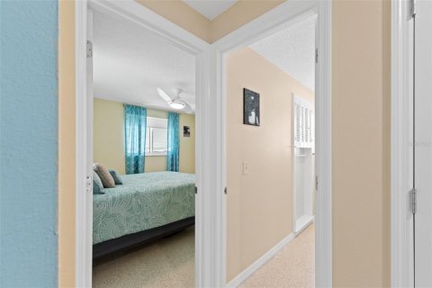 House in Port Charlotte, Florida 2 bedrooms, 145.67 sq.m. № 1732935 - photo 20