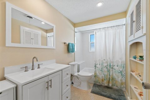 House in Port Charlotte, Florida 2 bedrooms, 145.67 sq.m. № 1732935 - photo 18