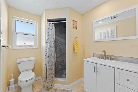 House in Port Charlotte, Florida 2 bedrooms, 145.67 sq.m. № 1732935 - photo 24