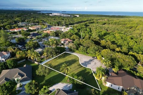 Land in Cutler Bay, Florida № 1892468 - photo 1
