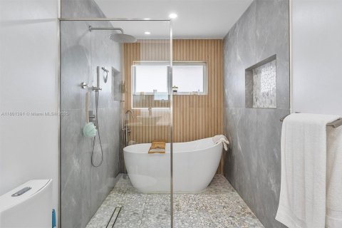 Villa ou maison à vendre à Miami, Floride: 3 chambres, 177.63 m2 № 1715277 - photo 6