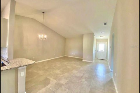 Commercial property in Palm Coast, Florida 6 bedrooms, 225.75 sq.m. № 2198711 - photo 14