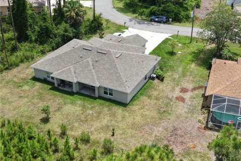 Commercial property in Palm Coast, Florida 6 bedrooms, 225.75 sq.m. № 2198711 - photo 5