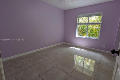 Casa en venta en Hollywood, Florida, 4 dormitorios, 147.71 m2 № 1944978 - foto 20