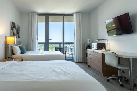 Купить кондоминиум в Халландейл-Бич, Флорида 2 спальни, 96.34м2, № 2032175 - фото 20