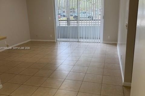 Condo in Coconut Creek, Florida, 1 bedroom № 2059765 - photo 4