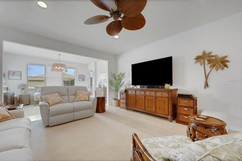 Villa ou maison à vendre à Davenport, Floride: 3 chambres, 215.53 m2 № 2289881 - photo 14